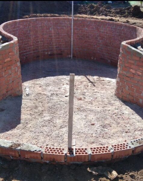 Pintura y Construcciones en Vejer de la Frontera - Cádiz - Álvaro Aragón Albañilería y todo tipo de reformas y construcción de piscinas en Cádiz